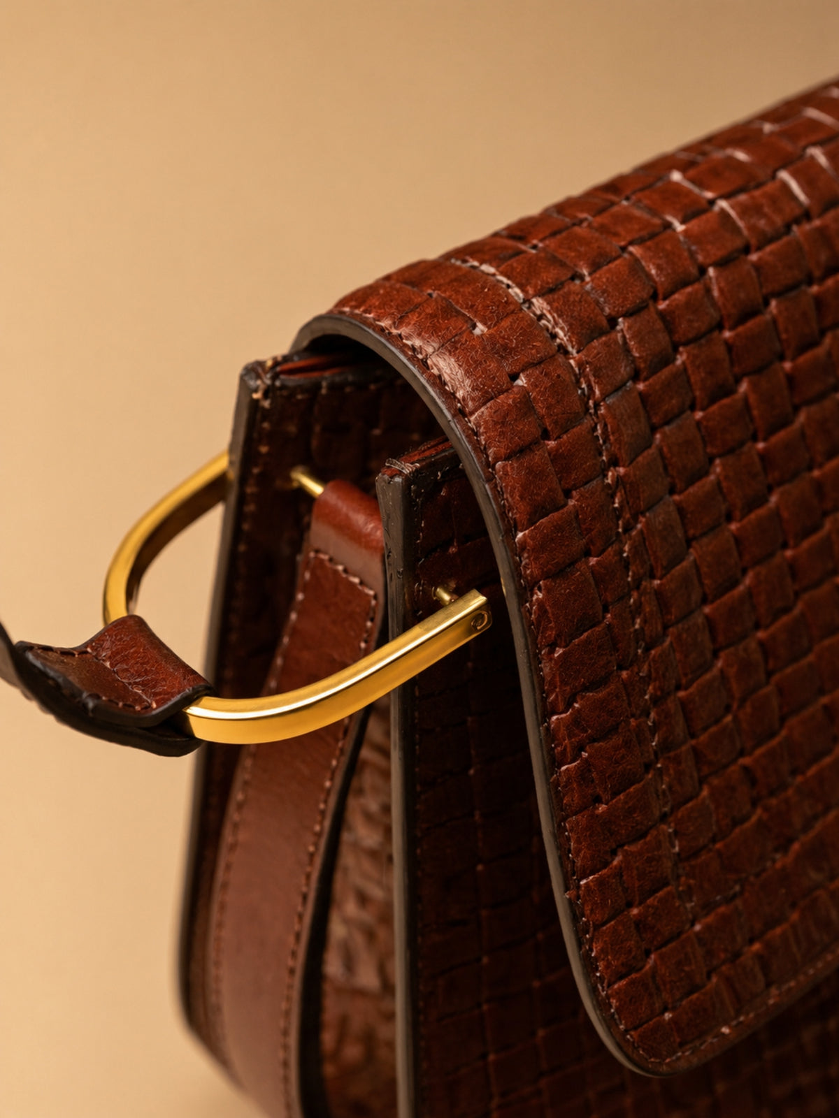 Time Resistance – Borsa Possession Marrone