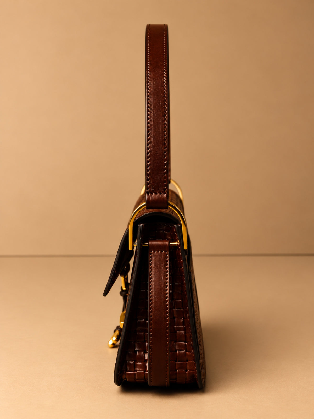 Time Resistance – Borsa Possession Marrone